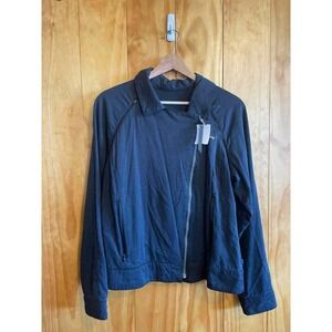Women Size Medium Lululemon Black Women's Light Jacket